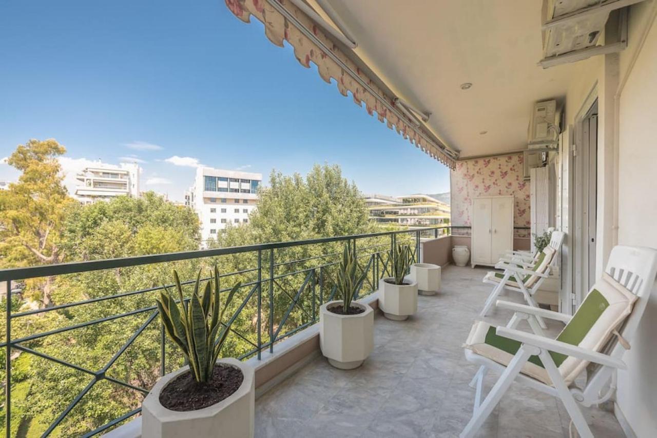Central 3Br Apartment Next To Panormou Metro! Athens Ngoại thất bức ảnh
